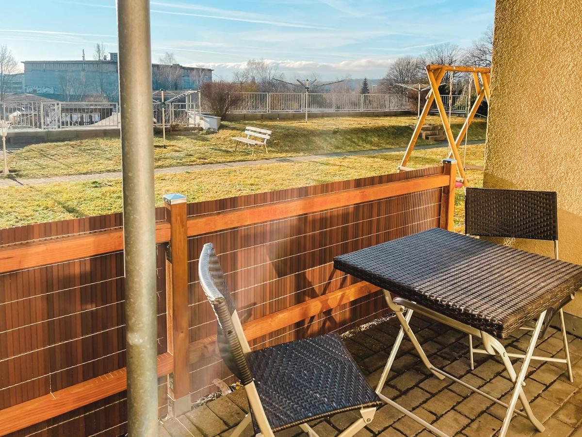 Schoene Wohnung, Eigene Terrasse, Privater Parkplatz, Wi-Fi, Waschmaschine, 3P Хемниц Экстерьер фото