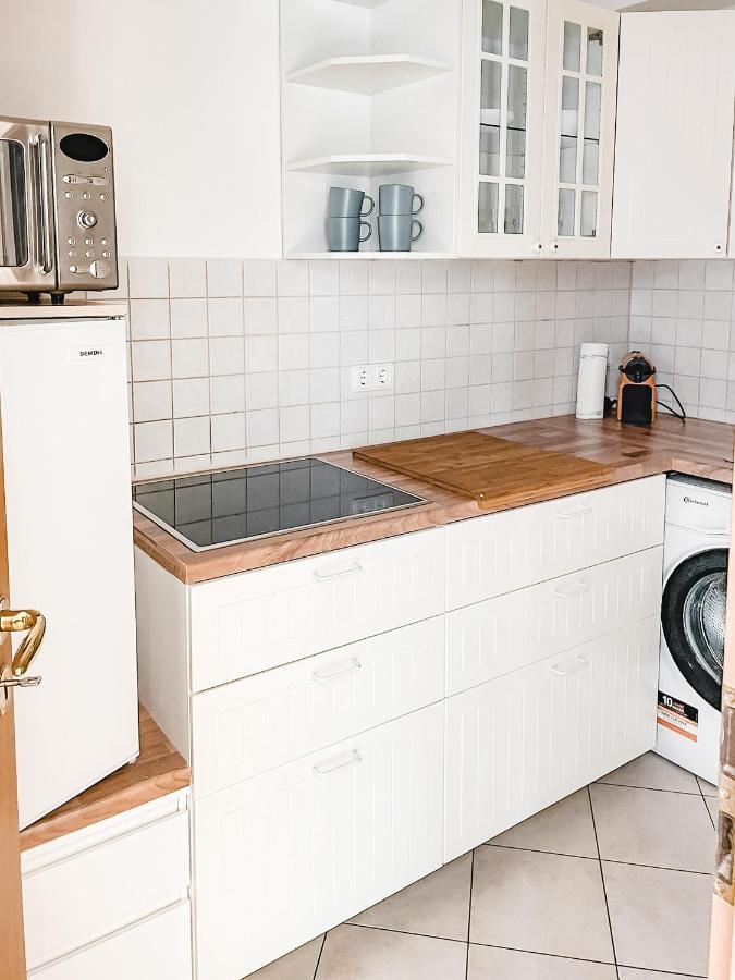 Schoene Wohnung, Eigene Terrasse, Privater Parkplatz, Wi-Fi, Waschmaschine, 3P Хемниц Экстерьер фото